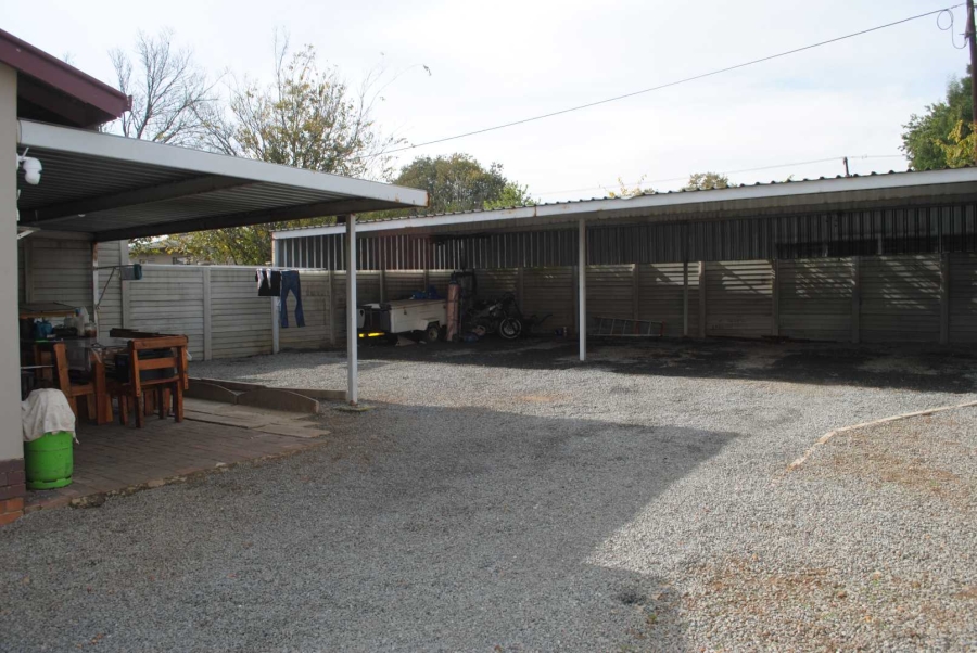 1 Bedroom Property for Sale in Riversdale Gauteng