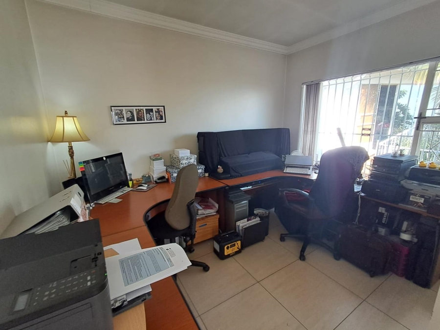 3 Bedroom Property for Sale in Glenvista Gauteng