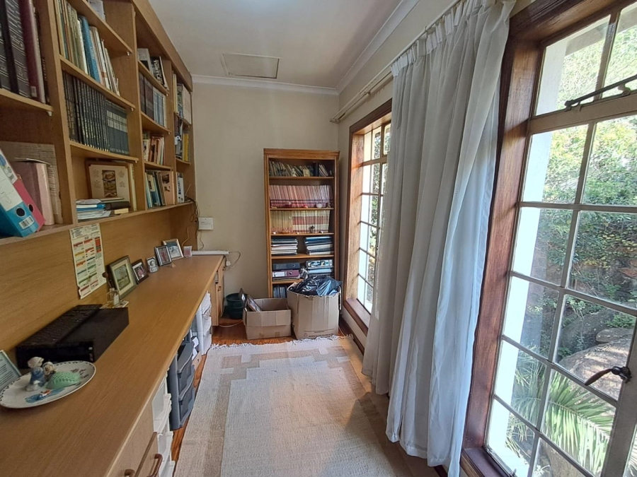 4 Bedroom Property for Sale in Glenvista Gauteng