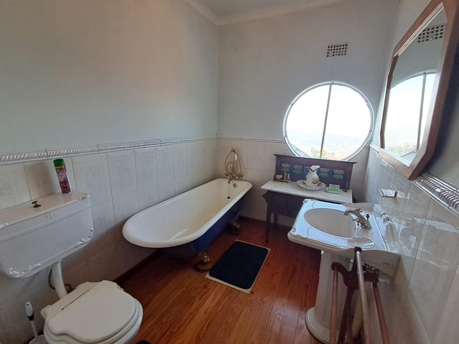 4 Bedroom Property for Sale in Glenvista Gauteng