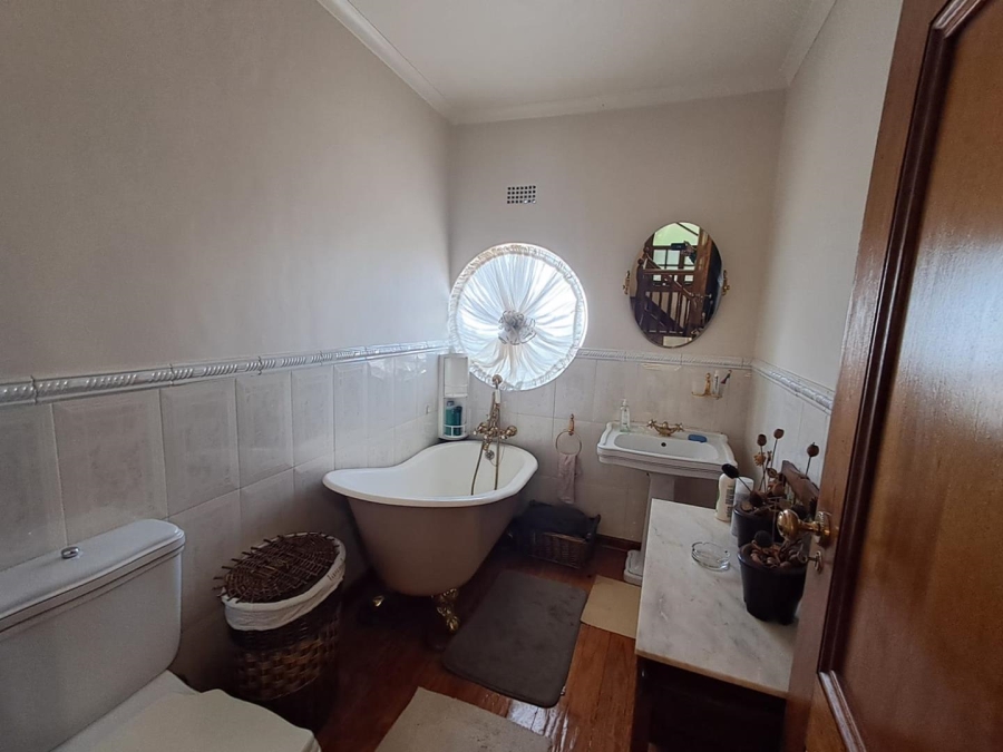 4 Bedroom Property for Sale in Glenvista Gauteng
