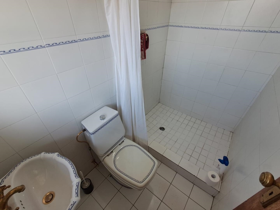 4 Bedroom Property for Sale in Glenvista Gauteng