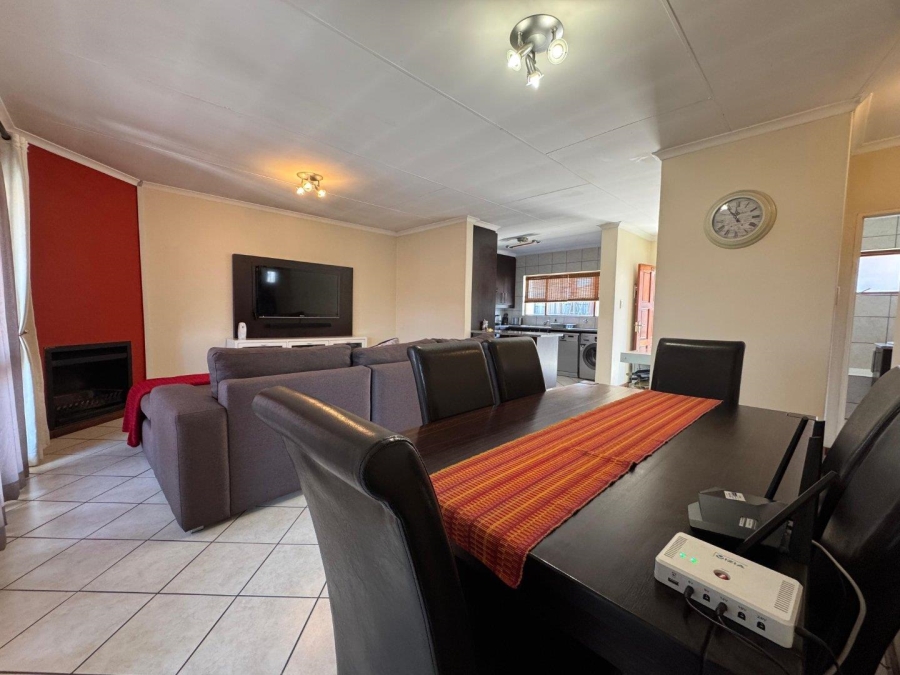 2 Bedroom Property for Sale in Meyersdal Gauteng