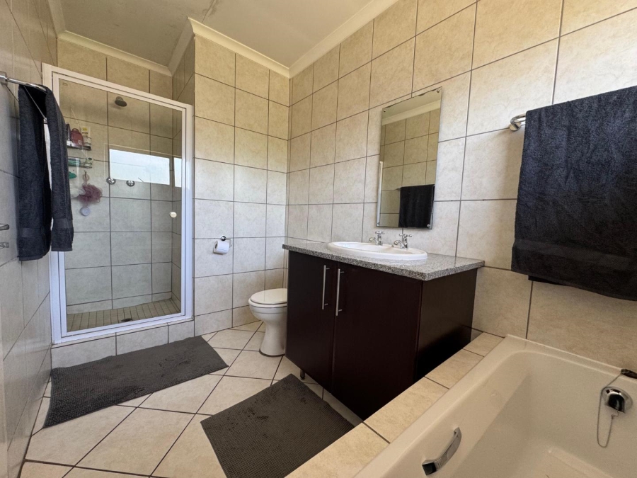 2 Bedroom Property for Sale in Meyersdal Gauteng