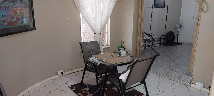 9 Bedroom Property for Sale in Tulisa Park Gauteng