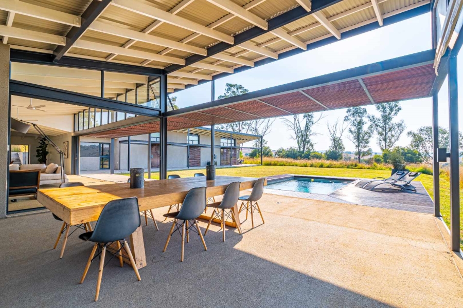 4 Bedroom Property for Sale in Monaghan Farm Gauteng