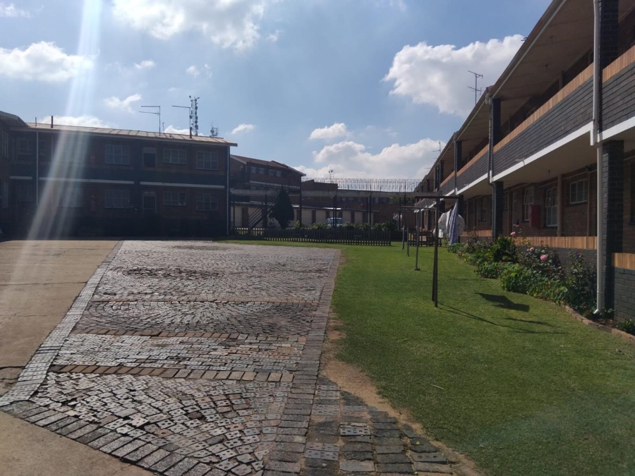 2 Bedroom Property for Sale in Sunnyridge Gauteng