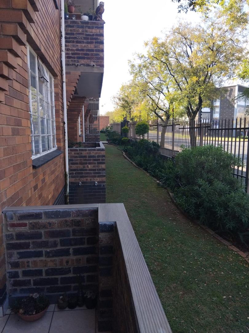 2 Bedroom Property for Sale in Sunnyridge Gauteng