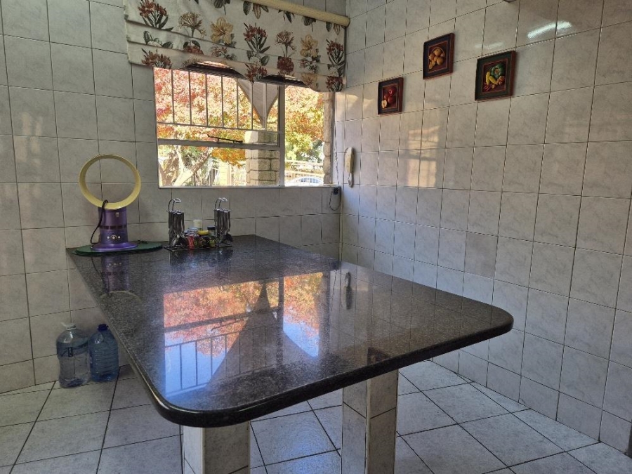 3 Bedroom Property for Sale in Freeway Park Gauteng
