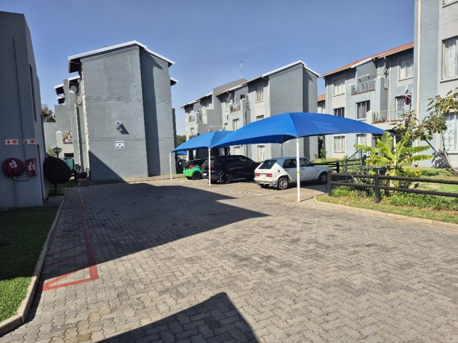 2 Bedroom Property for Sale in Clearwater Estate Gauteng