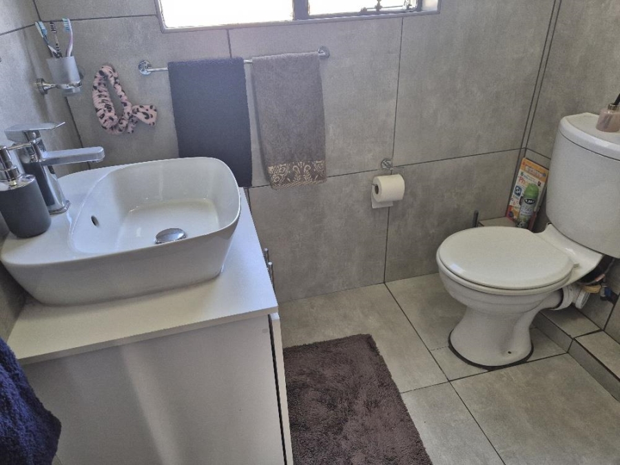 2 Bedroom Property for Sale in Clearwater Estate Gauteng