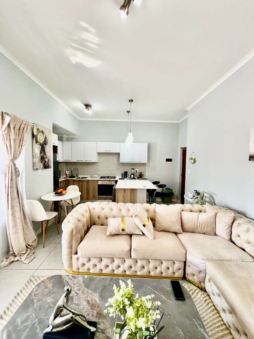 1 Bedroom Property for Sale in Modderfontein Gauteng