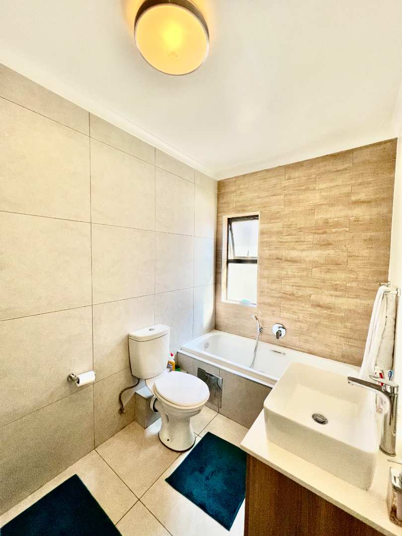 1 Bedroom Property for Sale in Modderfontein Gauteng
