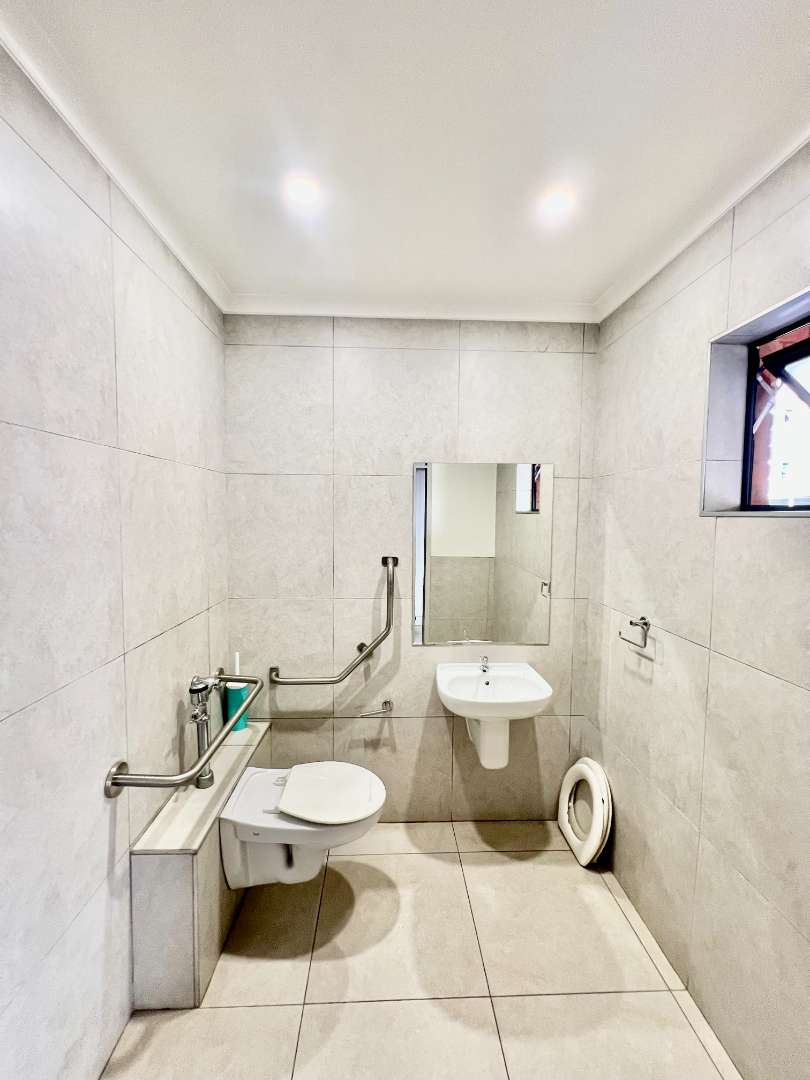 1 Bedroom Property for Sale in Modderfontein Gauteng