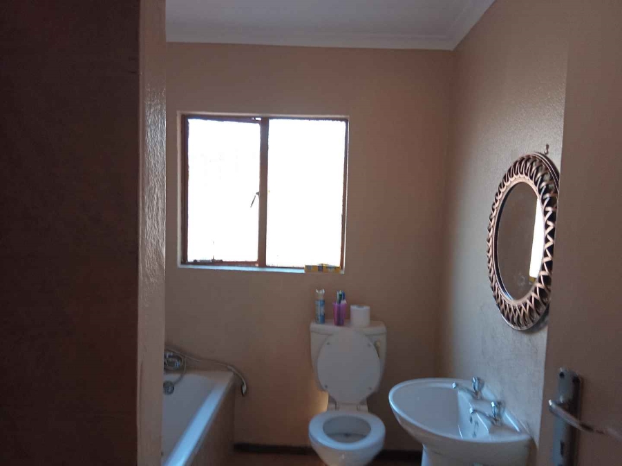 3 Bedroom Property for Sale in The Orchards Gauteng