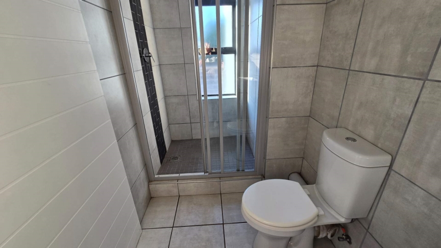 2 Bedroom Property for Sale in Montana Gauteng