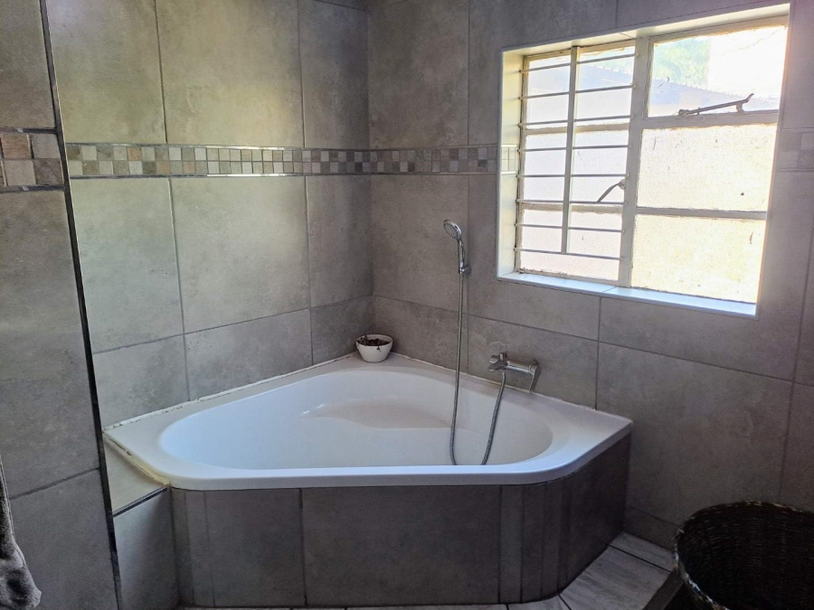 3 Bedroom Property for Sale in Capital Park Gauteng