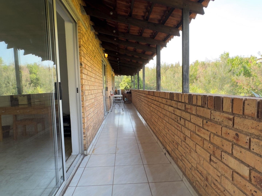 4 Bedroom Property for Sale in Glenvista Gauteng