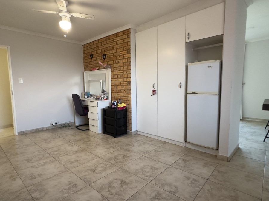 4 Bedroom Property for Sale in Glenvista Gauteng
