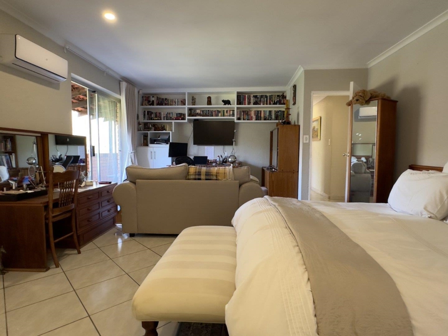 4 Bedroom Property for Sale in Glenvista Gauteng