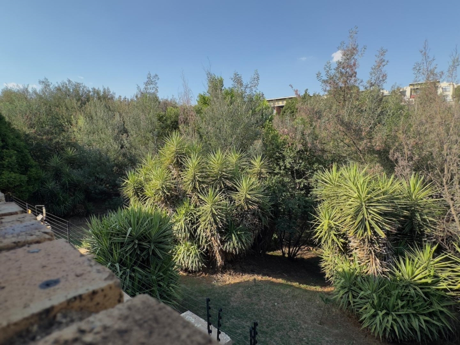 4 Bedroom Property for Sale in Glenvista Gauteng