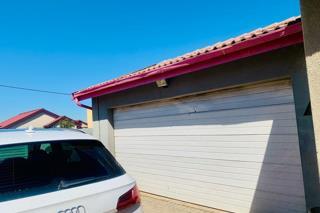 3 Bedroom Property for Sale in Roodekop Gauteng