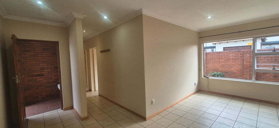 3 Bedroom Property for Sale in New Redruth Gauteng