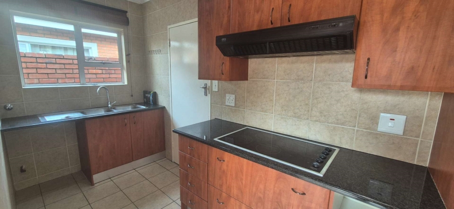 3 Bedroom Property for Sale in New Redruth Gauteng