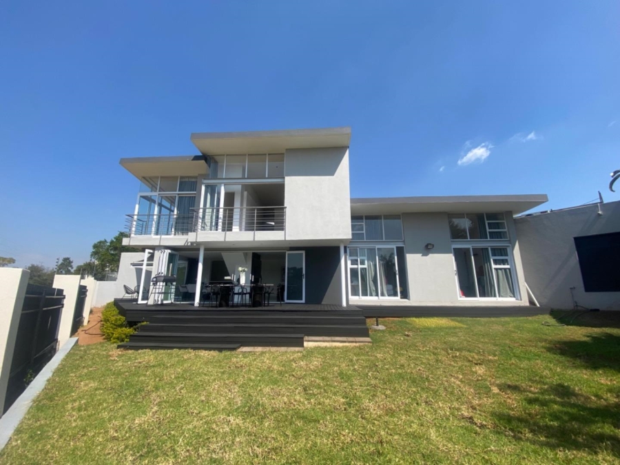 To Let 4 Bedroom Property for Rent in Dainfern Gauteng
