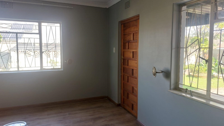 To Let 3 Bedroom Property for Rent in Randhart Gauteng
