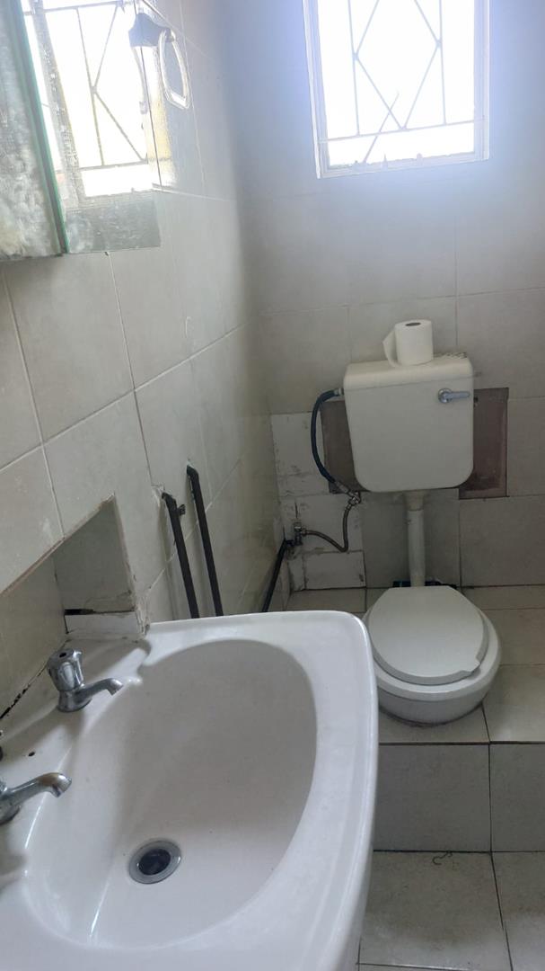 To Let 3 Bedroom Property for Rent in Randhart Gauteng