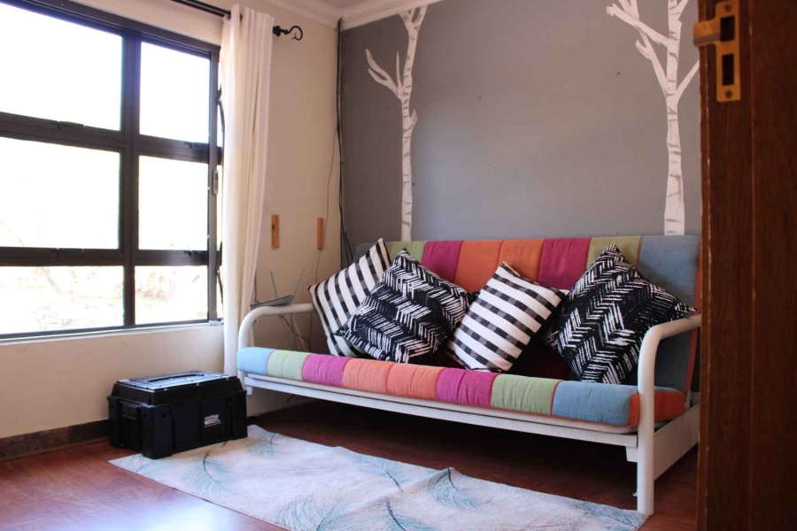 5 Bedroom Property for Sale in Blue Saddle Ranches Gauteng