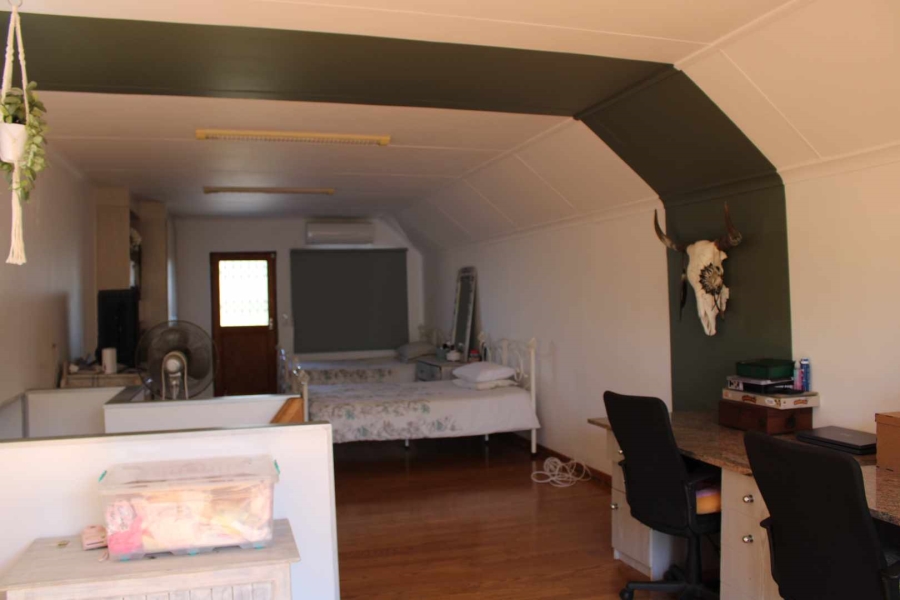 5 Bedroom Property for Sale in Blue Saddle Ranches Gauteng