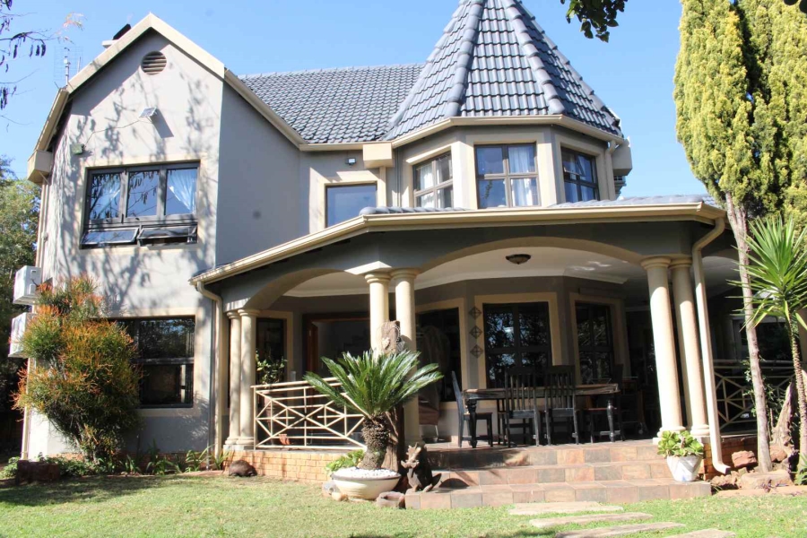5 Bedroom Property for Sale in Blue Saddle Ranches Gauteng