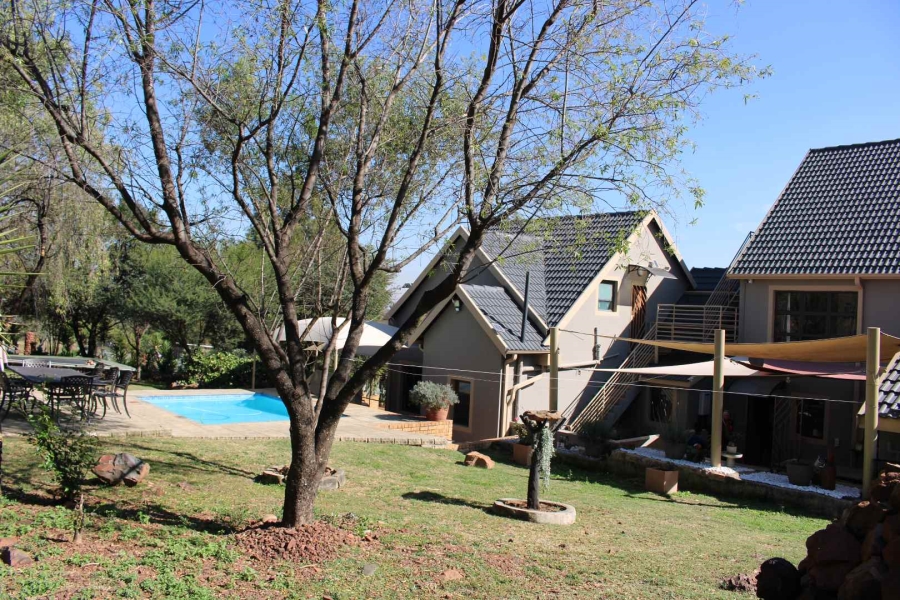 5 Bedroom Property for Sale in Blue Saddle Ranches Gauteng