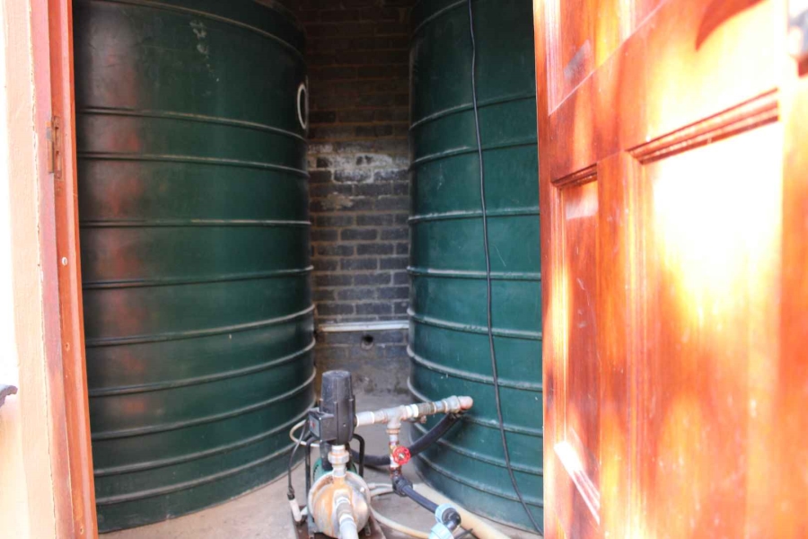 5 Bedroom Property for Sale in Blue Saddle Ranches Gauteng