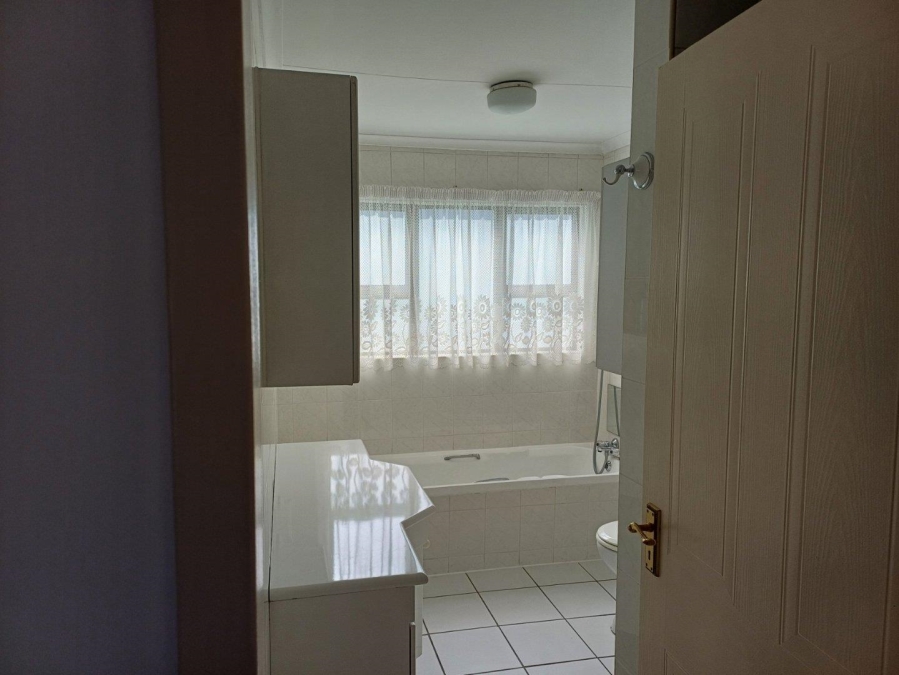 2 Bedroom Property for Sale in Ridgeway Gauteng