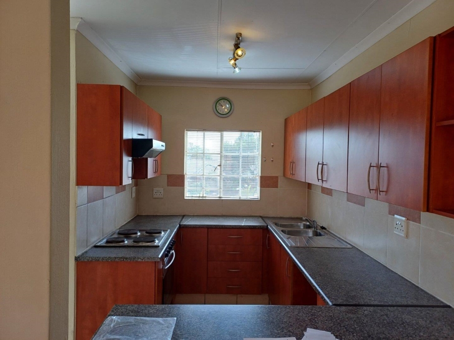2 Bedroom Property for Sale in Winchester Hills Gauteng