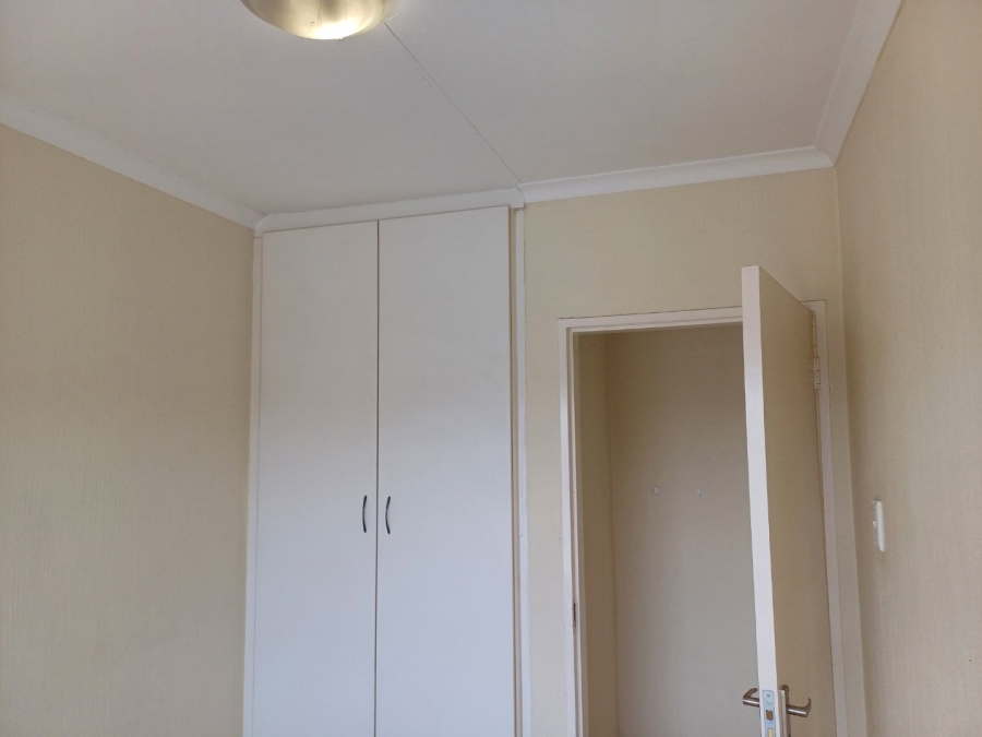 2 Bedroom Property for Sale in Winchester Hills Gauteng