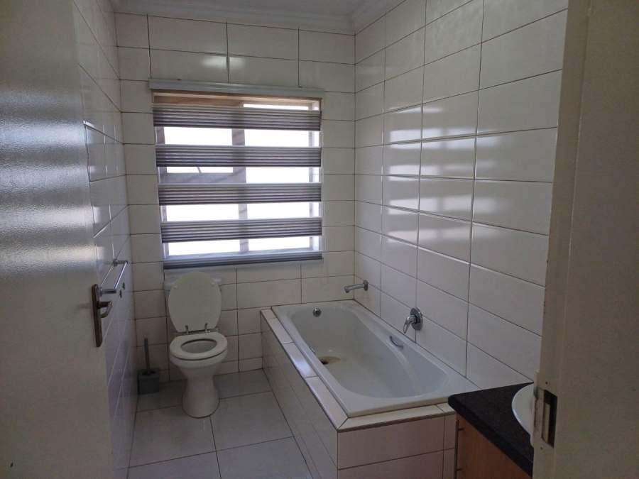 2 Bedroom Property for Sale in Meyersdal Gauteng