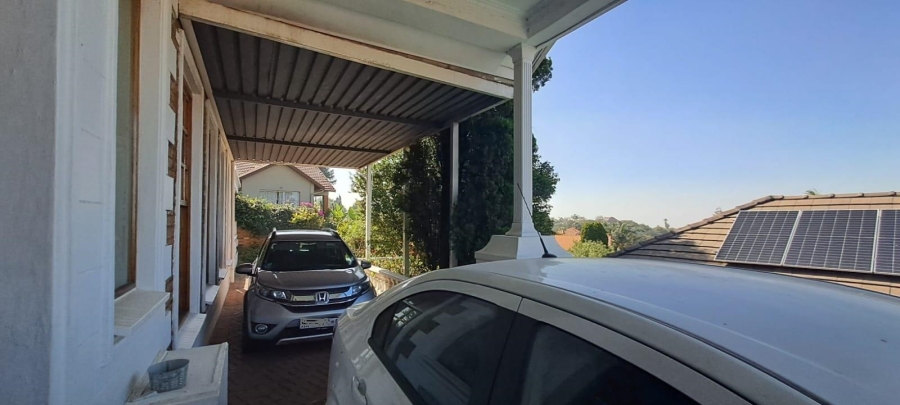 4 Bedroom Property for Sale in Glenvista Gauteng