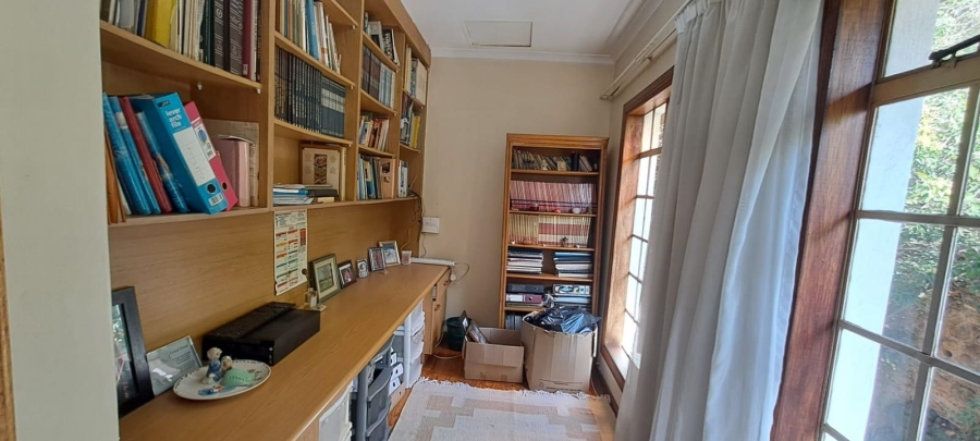 4 Bedroom Property for Sale in Glenvista Gauteng