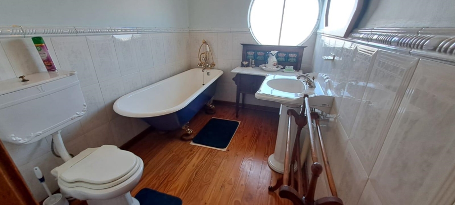 4 Bedroom Property for Sale in Glenvista Gauteng