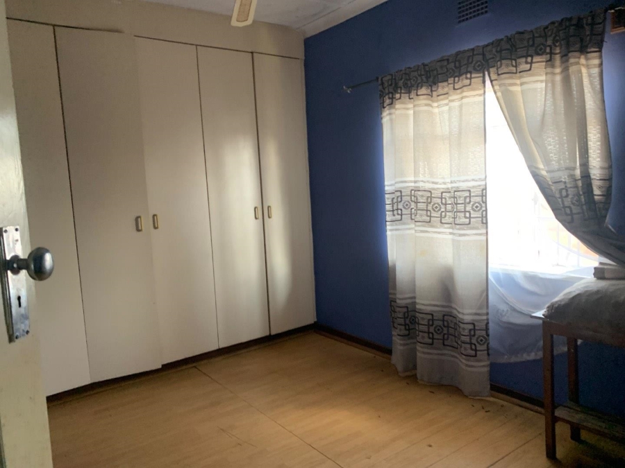 2 Bedroom Property for Sale in Townsview Gauteng