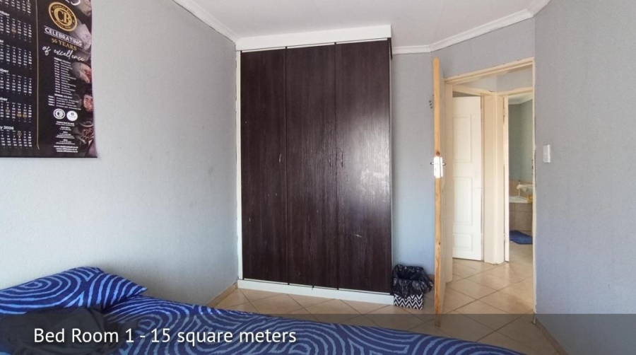 2 Bedroom Property for Sale in Olievenhoutbosch Gauteng