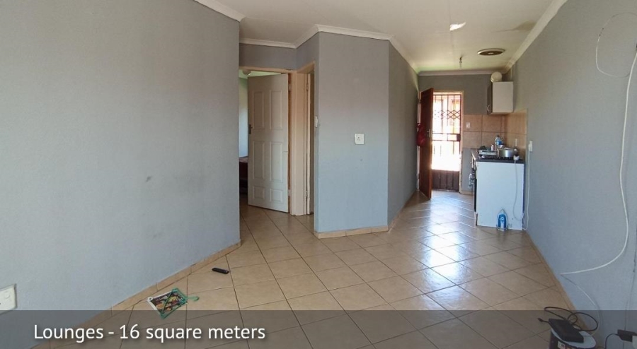 2 Bedroom Property for Sale in Olievenhoutbosch Gauteng