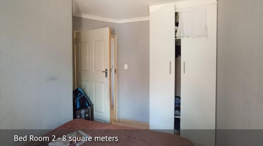 2 Bedroom Property for Sale in Olievenhoutbosch Gauteng