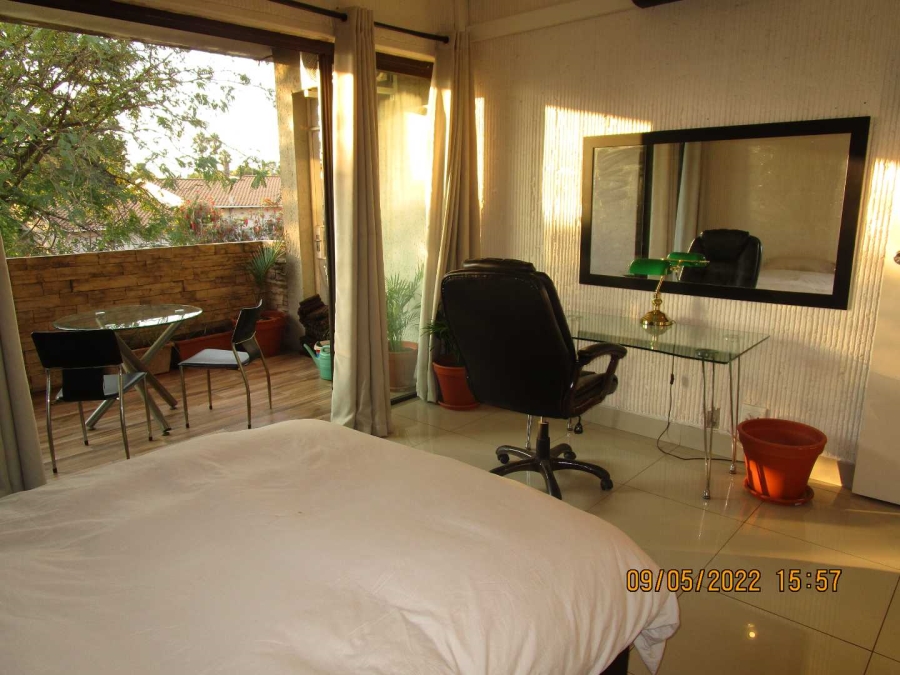 2 Bedroom Property for Sale in Bramley Park Gauteng