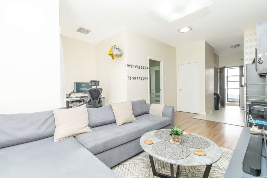1 Bedroom Property for Sale in Edenburg Gauteng