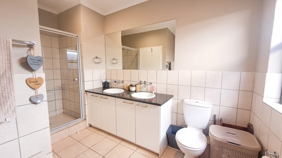 3 Bedroom Property for Sale in Olympus Gauteng